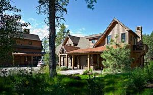 Glacier Clubhouse Cottages